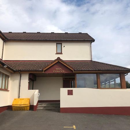 Bessemer Hotel Merthyr Tydfil Luaran gambar